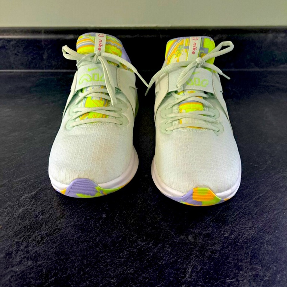 Woman’s Nike Air Max Bella TR5